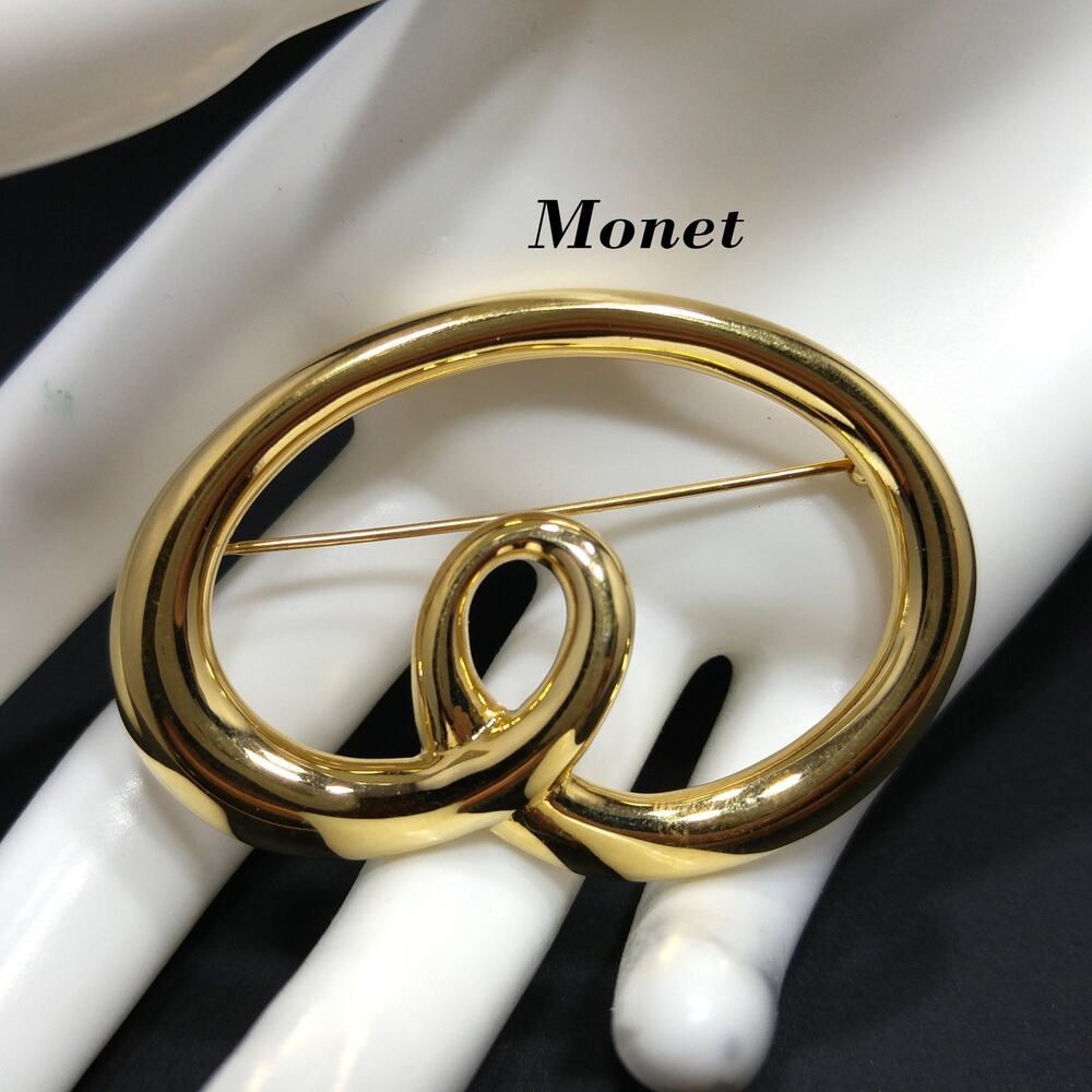 Vintage Monet Modernist Brooch, Gold Plated, 1980s, 2 1/4 Inches